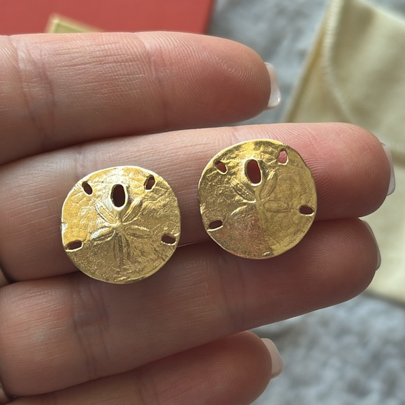James Avery Retired Sand Dollar Clip On Earrings - Picture 5 of 8
